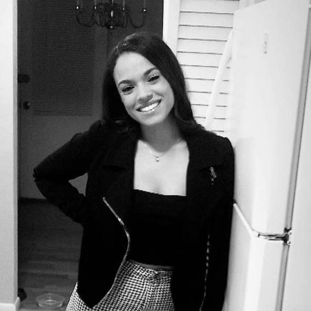 Meet your Posher, Sierra